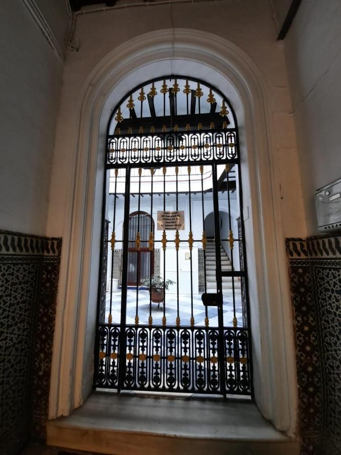 Ferienwohnung Precioso Duplex En El Corazon De Cádiz Exterior foto